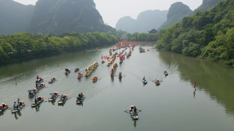 N&eacute;t đẹp văn h&oacute;a Lễ hội Tr&agrave;ng An