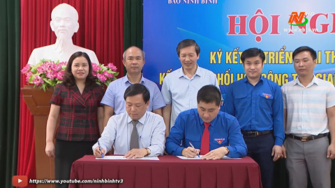 B&aacute;o Ninh B&igrave;nh v&agrave; Tỉnh đo&agrave;n k&yacute; kết chương tr&igrave;nh phối hợp