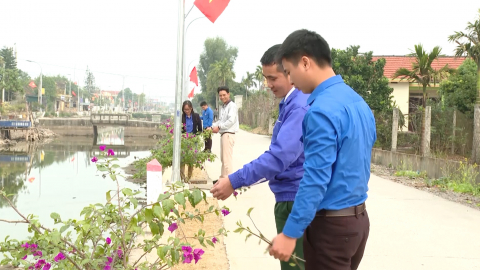 Tuổi trẻ Kim Sơn l&agrave;m theo lời B&aacute;c