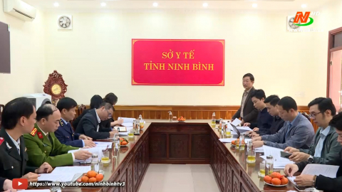 Kiểm tra c&ocirc;ng t&aacute;c bảo đảm an to&agrave;n thực phẩm Tết Nguy&ecirc;n đ&aacute;n v&agrave; Lễ hội Xu&acirc;n 2024