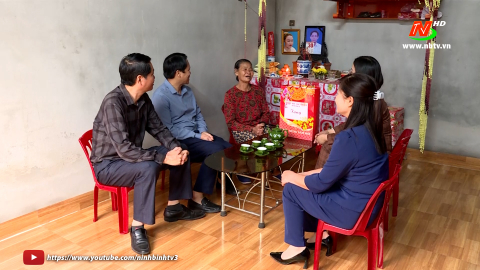 Xu&acirc;n về trong những ng&ocirc;i nh&agrave; ấm t&igrave;nh đo&agrave;n kết
