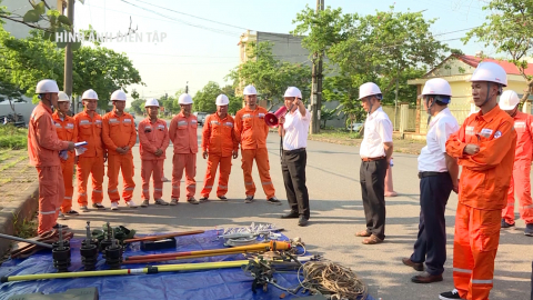 C&ocirc;ng ty TNHH MTV Điện lực Ninh B&igrave;nh tổ chức Diễn tập PCTT&TKCN