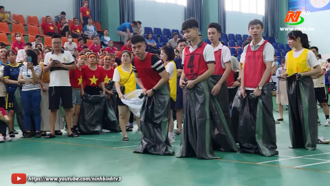 Quan t&acirc;m chăm lo đời sống cho c&ocirc;ng nh&acirc;n, lao động