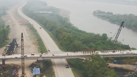 Tập trung thi c&ocirc;ng cầu Bến Mới
