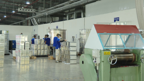 Thúc đ&acirc;̉y c&ocirc;ng nghi&ecirc;̣p h&ocirc;̃ trợ của tỉnh phát tri&ecirc;̉n