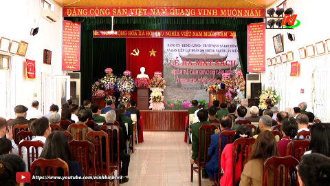 Ra mắt cuốn s&aacute;ch "Qu&acirc;n v&agrave; d&acirc;n quai đ&ecirc; lấn biển Kim Sơn"