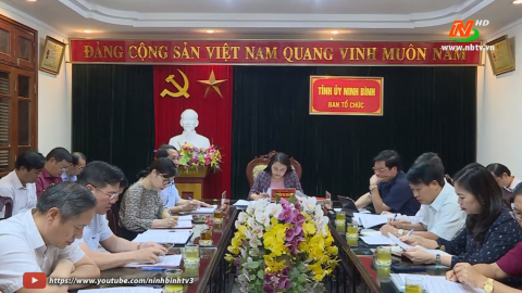 Qu&aacute;n triệt, triển khai một số văn bản mới của Trung ương