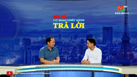 L&atilde;nh đạo Sở Gi&aacute;o dục v&agrave; Đ&agrave;o tạo tỉnh trả lời về kỳ thi v&agrave;o lớp 10