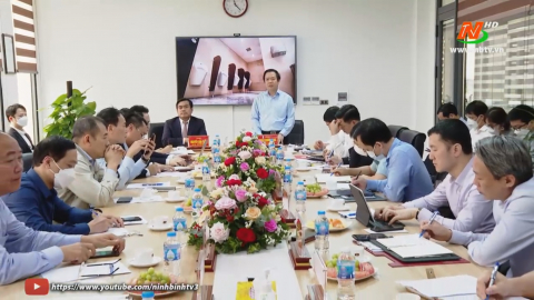 Đồng ch&iacute; Chủ tịch UBND tỉnh l&agrave;m việc với C&ocirc;ng ty Cổ phần Tập đo&agrave;n Th&agrave;nh C&ocirc;ng