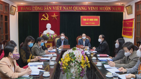 G&oacute;p &yacute; v&agrave;o đề &aacute;n " Về x&acirc;y dựng tổ chức cơ sở Đảng v&agrave; n&acirc;ng cao chất lượng đội ngũ Đảng vi&ecirc;n "