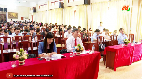 Bồi dưỡng c&ocirc;ng t&aacute;c văn ph&ograve;ng cấp ủy, c&ocirc;ng t&aacute;c văn thư - lưu trữ