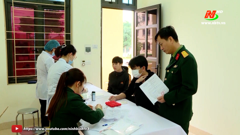 Th&agrave;nh phố Ninh B&igrave;nh tập trung cho c&ocirc;ng t&aacute;c tuyển qu&acirc;n