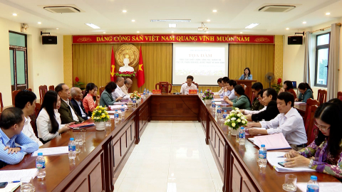 Tọa đ&agrave;m n&acirc;ng cao chất lượng s&aacute;ng t&aacute;c, quảng b&aacute; c&aacute;c t&aacute;c phẩm văn học, nghệ thuật về Ninh B&igrave;nh