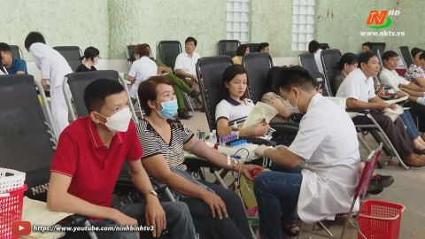 Ng&agrave;y hội hiến m&aacute;u t&igrave;nh nguyện huyện Kim Sơn