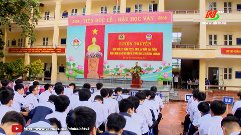 Hoa Lư tuy&ecirc;n truyền kiến thức an to&agrave;n giao th&ocirc;ng cho học sinh
