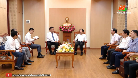 Đồng ch&iacute; Chủ tịch UBND tỉnh tiếp Chủ tịch Nghiệp đo&agrave;n th&agrave;nh phố Kagoshima