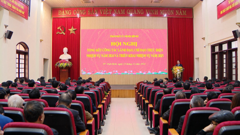 Th&agrave;nh ủy Ninh B&igrave;nh tổng kết c&ocirc;ng t&aacute;c l&atilde;nh đạo thực hiện nhiệm vụ năm 2024