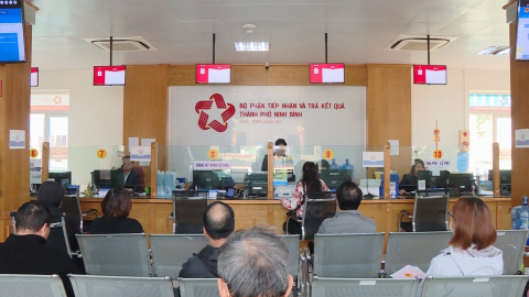 Th&agrave;nh phố Ninh B&igrave;nh thực hiện sắp xếp đơn vị h&agrave;nh ch&iacute;nh cấp huyện, x&atilde;