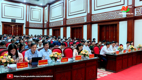 Đo&agrave;n ĐBQH tỉnh tiếp x&uacute;c cử tri huyện Hoa Lư
