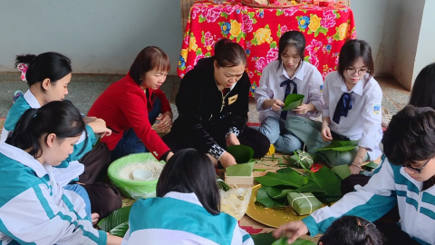 Ng&agrave;y hội văn h&oacute;a d&acirc;n gian ch&agrave;o Xu&acirc;n Gi&aacute;p Th&igrave;n