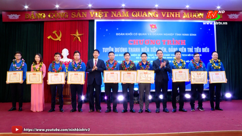 Tuy&ecirc;n dương thanh ni&ecirc;n ti&ecirc;n tiến, đảng vi&ecirc;n trẻ ti&ecirc;u biểu