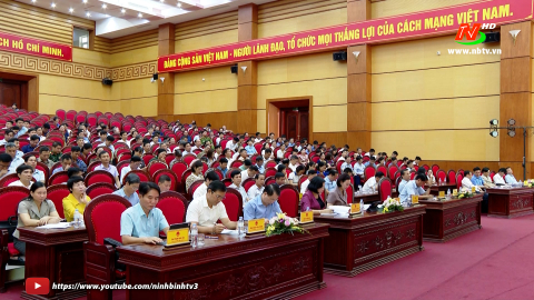 Đo&agrave;n đại biểu Quốc hội tỉnh tiếp x&uacute;c cử tri huyện Y&ecirc;n Kh&aacute;nh