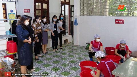 Kiểm tra c&ocirc;ng t&aacute;c an to&agrave;n trường học tại huyện Nho Quan