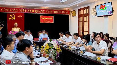 Qu&aacute;n triệt, triển khai thực hiện c&aacute;c văn bản mới của trung ương về c&ocirc;ng t&aacute;c tổ chức x&acirc;y dựng Đảng