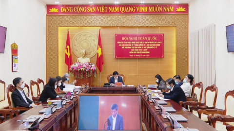 Tăng cường sự l&atilde;nh đạo của Đảng đối với c&ocirc;ng t&aacute;c BHXH, BHYT