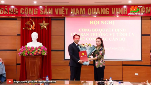 C&ocirc;ng bố Quyết định của Ban Thường vụ Tỉnh ủy về c&ocirc;ng t&aacute;c c&aacute;n bộ