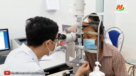 Bệnh viện mắt tỉnh đồng h&agrave;nh c&ugrave;ng chương tr&igrave;nh "Mắt s&aacute;ng cho người cao tuổi"