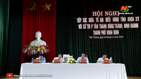 Đại biểu HĐND tỉnh tiếp x&uacute;c cử tri th&agrave;nh phố Ninh B&igrave;nh