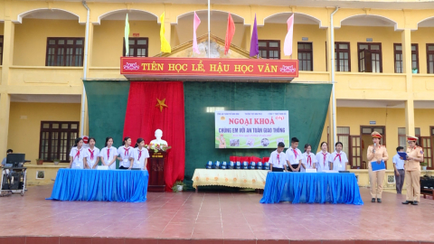 N&eacute;t mới trong tuy&ecirc;n truyền an to&agrave;n giao th&ocirc;ng ở trường THCS Ninh Ph&uacute;c
