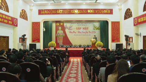 Nho Quan gặp mặt mừng Đảng, mừng Xu&acirc;n Gi&aacute;p Th&igrave;n 2024