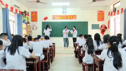 Li&ecirc;n đội trưởng gương mẫu, học giỏi