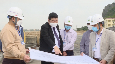 Ho&agrave;n thiện hệ thống giao th&ocirc;ng, x&acirc;y dựng th&agrave;nh phố du lịch