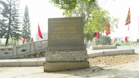 B&iacute; thư học sỹ Đinh Huy Đạo