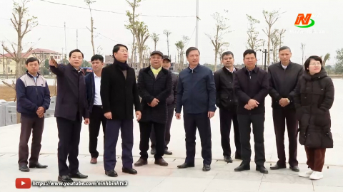 L&atilde;nh đạo tỉnh kiểm tra tiến độ x&acirc;y dựng NTM tại Kim Sơn