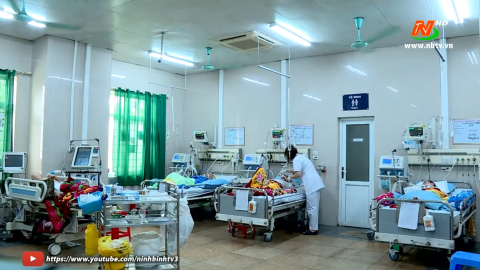 Nhiều người nhập viện do nắng n&oacute;ng