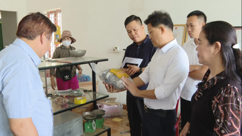 Khảo s&aacute;t c&aacute;c cơ sở sản xuất, chế biến, kinh doanh tại huyện Y&ecirc;n Kh&aacute;nh