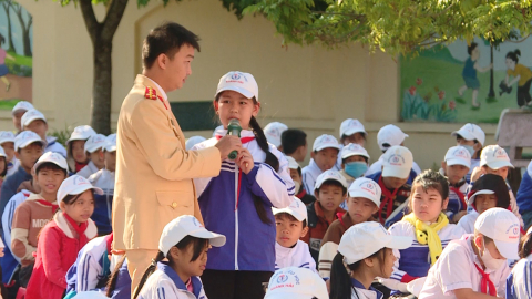 Hướng dẫn kỹ năng tham gia giao th&ocirc;ng cho thanh thiếu ni&ecirc;n, học sinh