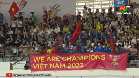 B&oacute;ng n&eacute;m Việt Nam d&agrave;nh huy chương v&agrave;ng