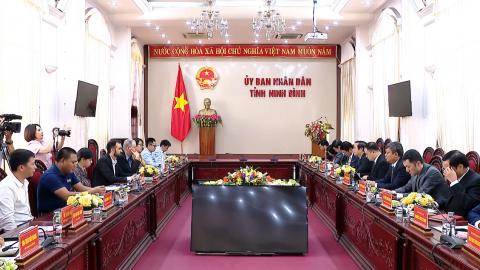 L&atilde;nh đạo tỉnh l&agrave;m việc với Đo&agrave;n c&ocirc;ng t&aacute;c Đại sứ qu&aacute;n Israel tại Việt Nam