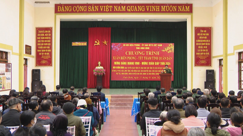 Xu&acirc;n Bi&ecirc;n ph&ograve;ng &ndash; Tết thắm t&igrave;nh qu&acirc;n d&acirc;n