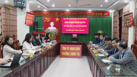 Hội nghị to&agrave;n quốc về gi&aacute;o dục quyền con người