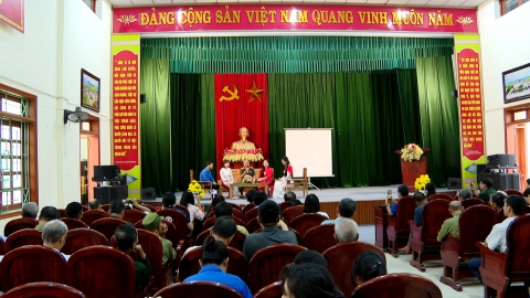 Chương tr&igrave;nh tọa đ&agrave;m " Viết tiếp c&acirc;u chuyện h&ograve;a b&igrave;nh "