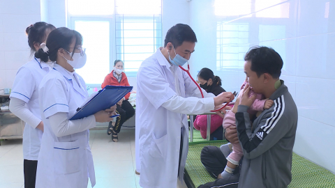 Cảnh b&aacute;o c&aacute;c bệnh do thời tiết lạnh v&agrave; giao m&ugrave;a đối với trẻ em