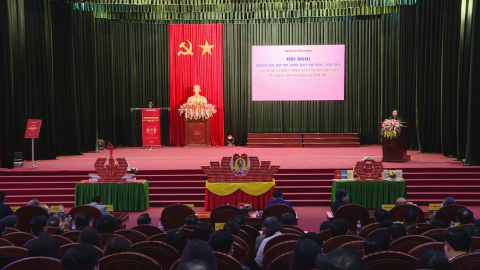 Qu&aacute;n triệt, tuy&ecirc;n truyền nội dung cuốn s&aacute;ch của Tổng B&iacute; thư Nguyễn Ph&uacute; Trọng