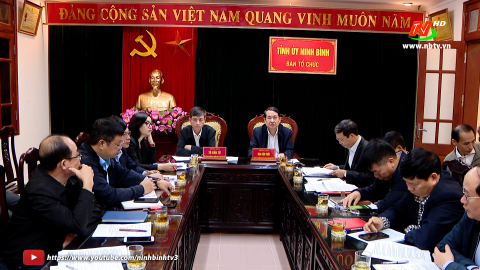 Qu&aacute;n triệt c&aacute;c văn bản mới của Trung Ương về c&ocirc;ng t&aacute;c x&acirc;y dựng Đảng