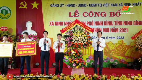 Ninh Nhất đ&oacute;n bằng c&ocirc;ng nhận x&atilde; đạt chuẩn n&ocirc;ng th&ocirc;n mới